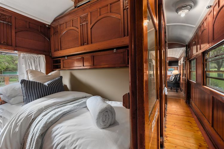 Angas Carriage, Alpine, Southern Highlands