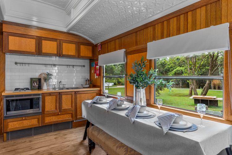 Angas Carriage, Alpine, Southern Highlands