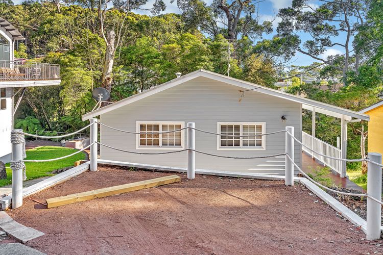 Sea Deck, Hyams Beach