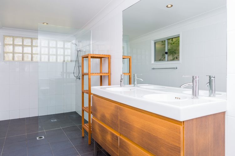 Bimbadgen at Hyams Beach