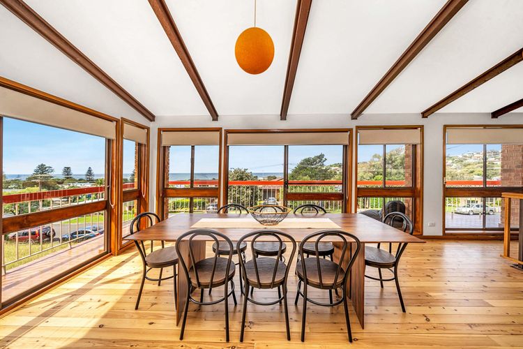 Cloud Nine, Gerringong