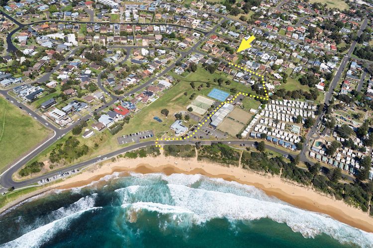 Cloud Nine, Gerringong