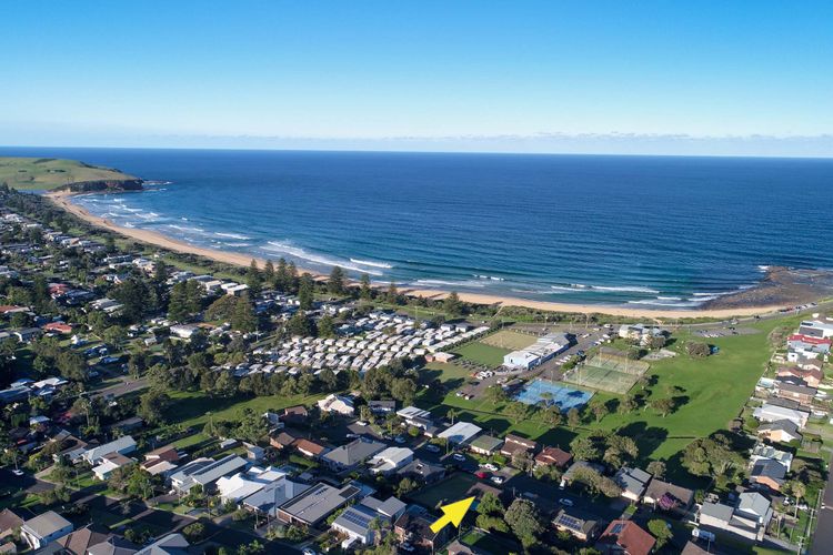 Cloud Nine, Gerringong