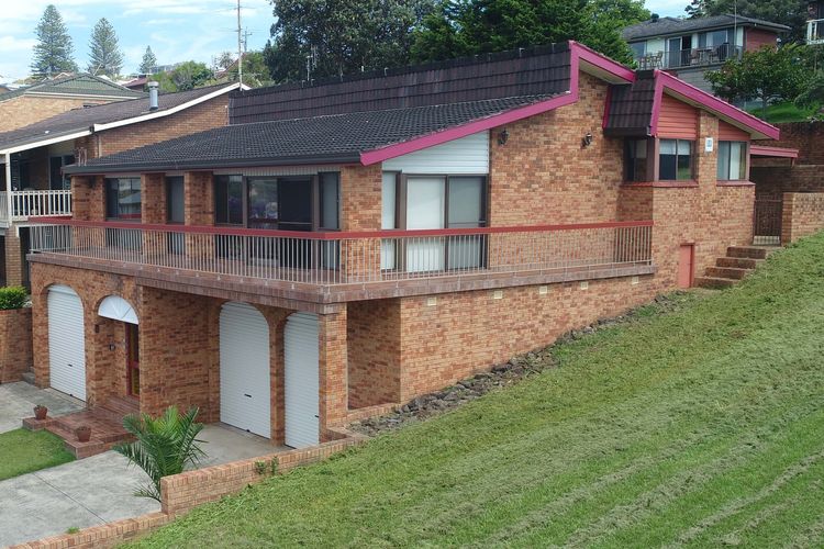 Cloud Nine, Gerringong