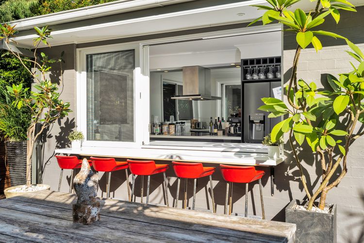 Birdsong at Hyams Beach