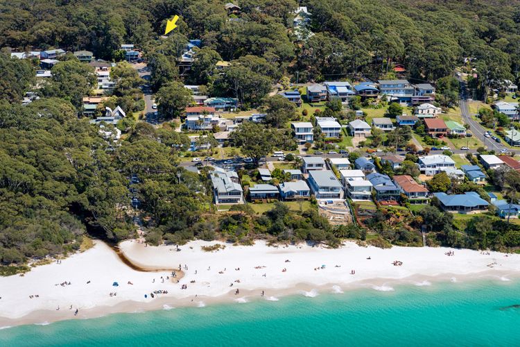 Summerdaze, Hyams Beach