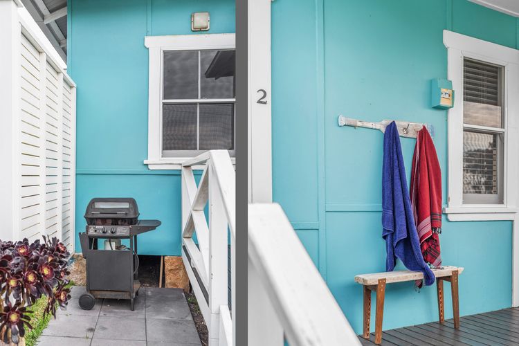 Aurora: quintessential beachfront couples getaway