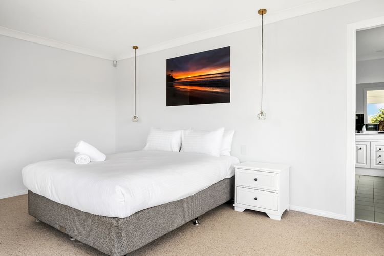 The Lighthouse, Vincentia