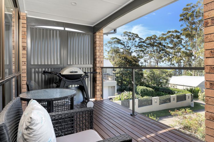 Breakers on Orion Beach, Vincentia