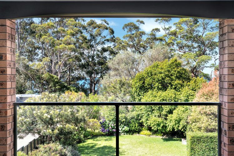 Breakers on Orion Beach, Vincentia