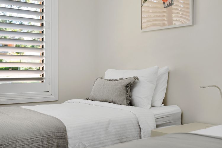 Breakers on Orion Beach, Vincentia