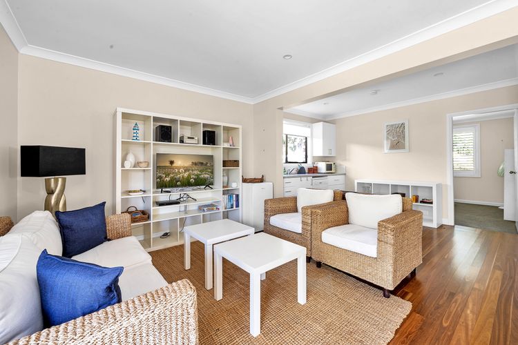 Breakers on Orion Beach, Vincentia