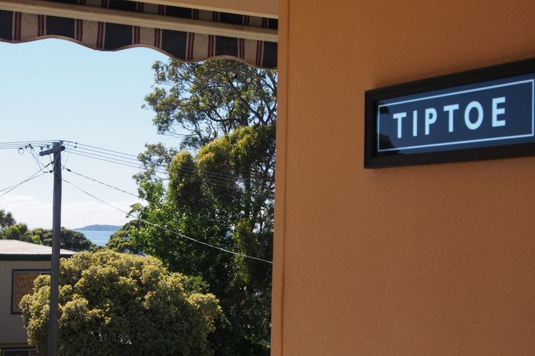 Tiptoe, Hyams Beach