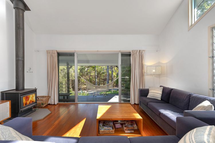 Boathouse 1, Hyams Beach