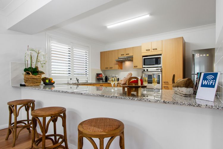 The Great White, Vincentia