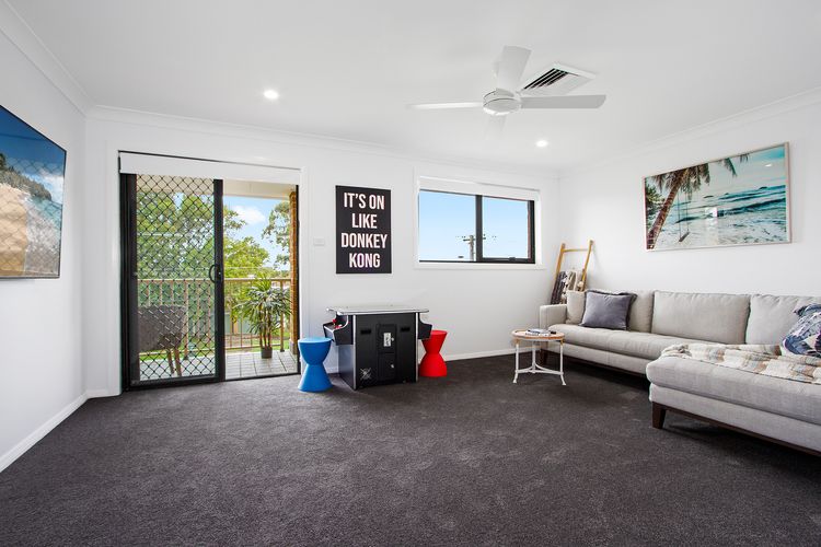 The Great White, Vincentia