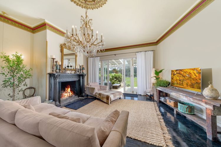 Wembley House, Southern Highlands