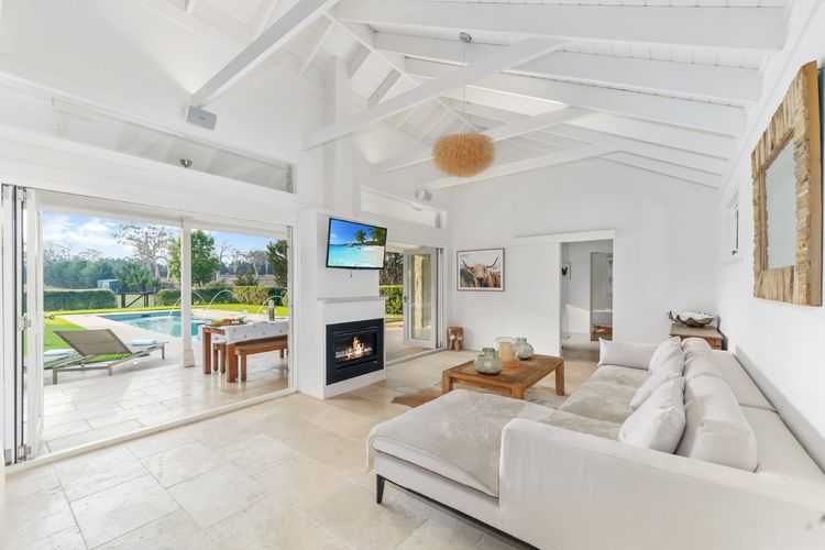 Wembley House, Southern Highlands