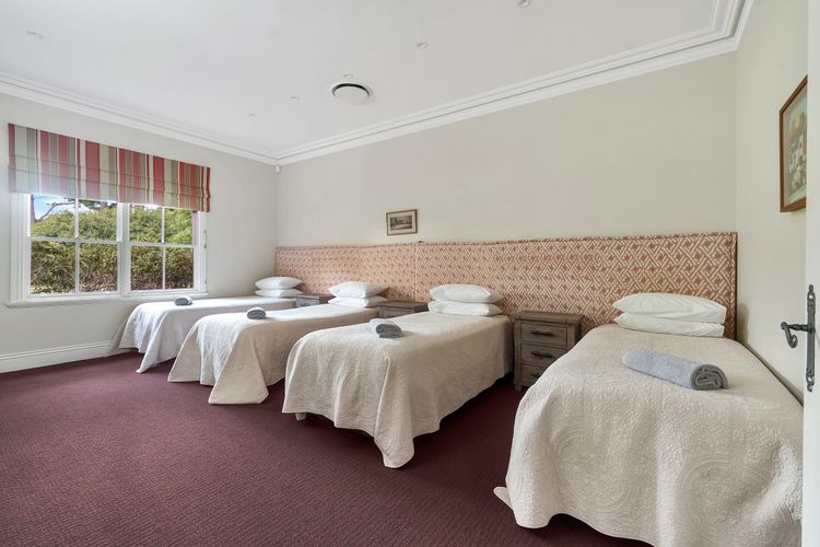 Iona Park, Moss Vale