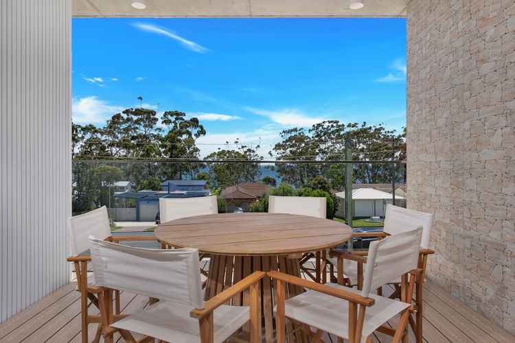 Vinny Beach House for 12, Vincentia