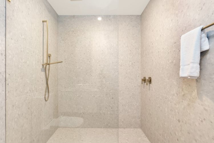 Blanca Beach House for 12, Vincentia