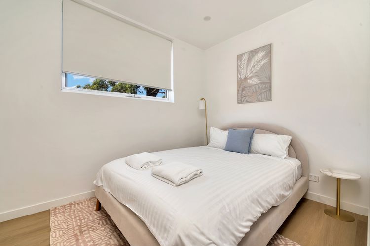 Blanca Beach House for 12, Vincentia