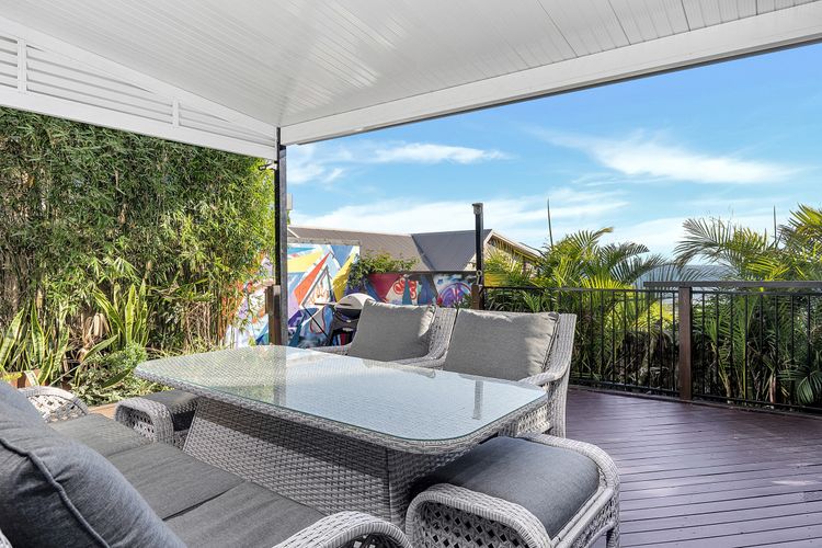 Pacific Blue, Gerringong