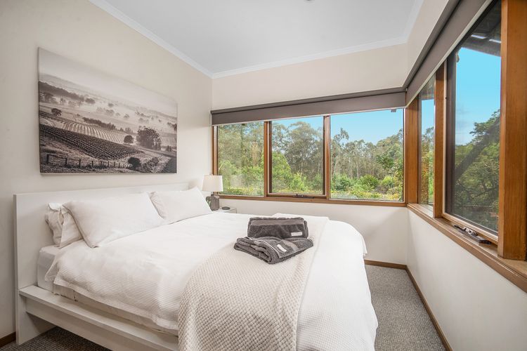 Kookaburra Hill, Kangaroo Valley