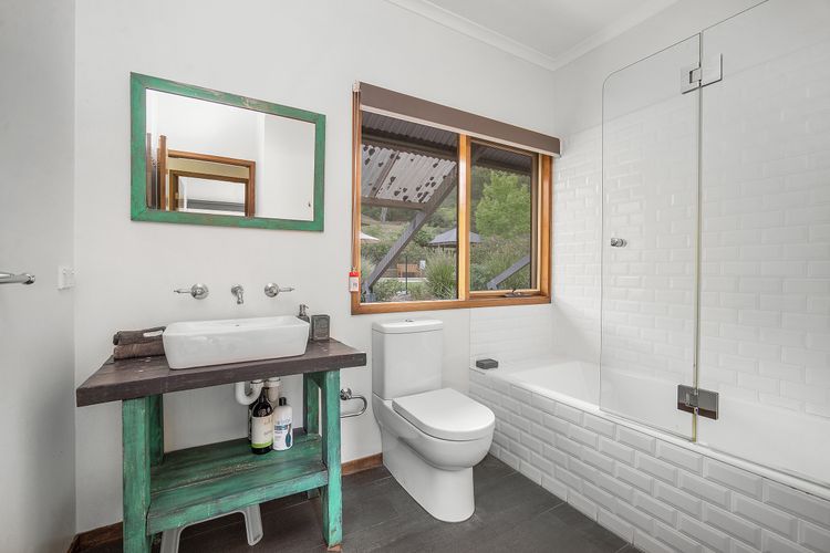 Kookaburra Hill, Kangaroo Valley