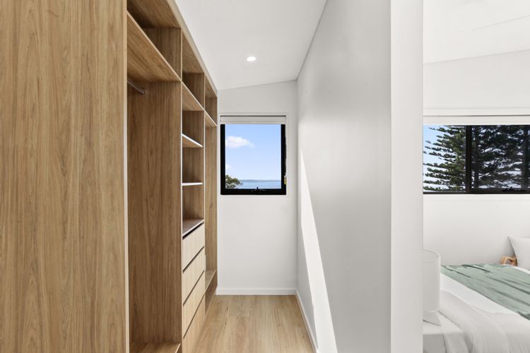 Jila at Jervis Bay, Vincentia