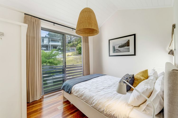 Coast at Hyams Beach