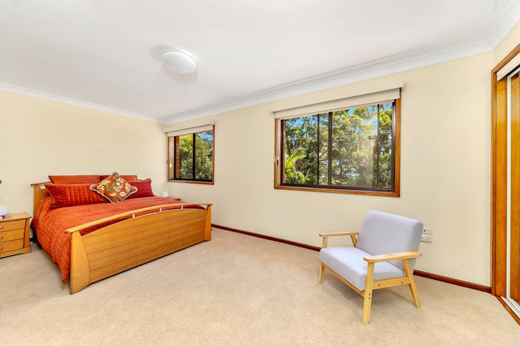 Arches by the Sea, Vincentia