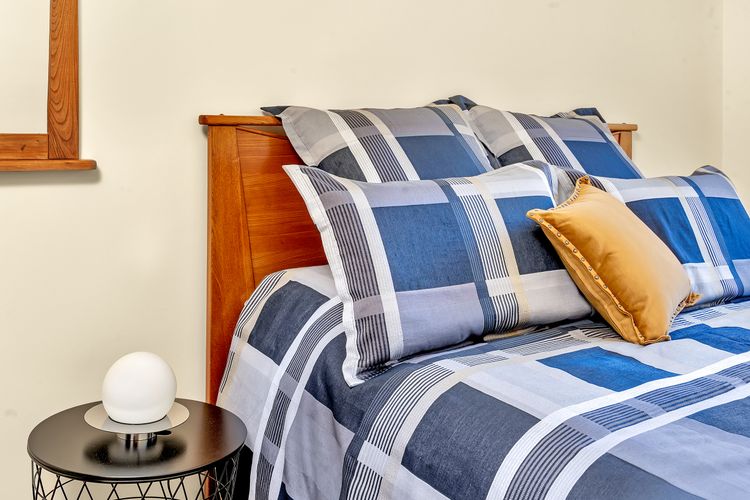 Arches by the Sea, Vincentia