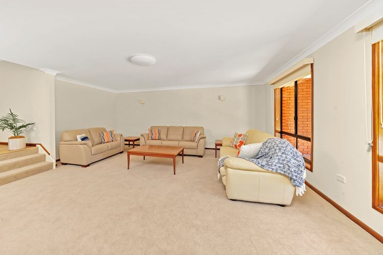 Arches by the Sea, Vincentia