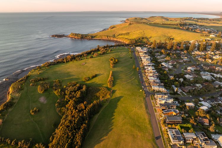 Bunker House, Gerringong – for Small Groups