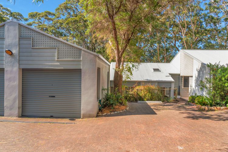 Hyams Beach Haven, Hyams Beach