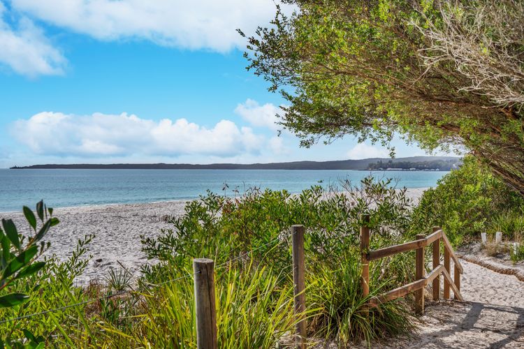 Hyams Beach Haven, Hyams Beach