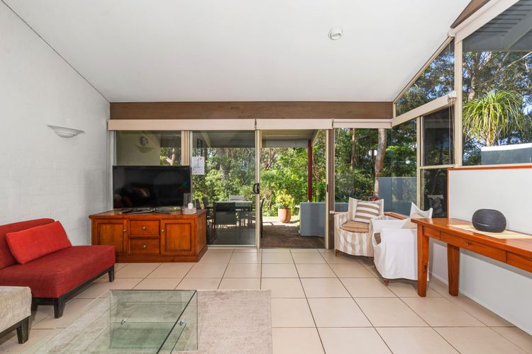 Hyams Beach Haven, Hyams Beach