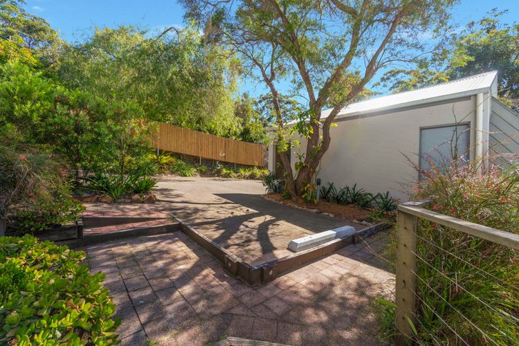 Hyams Beach Haven, Hyams Beach