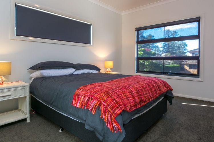 Coastline, Boat Harbour – Gerringong