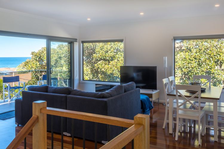 Coastline, Boat Harbour – Gerringong