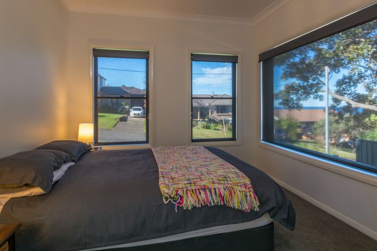 Coastline, Boat Harbour – Gerringong