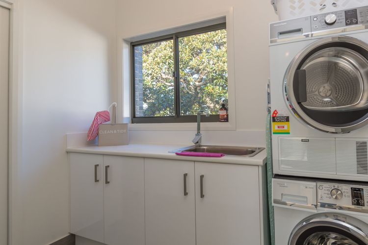 Coastline, Boat Harbour – Gerringong