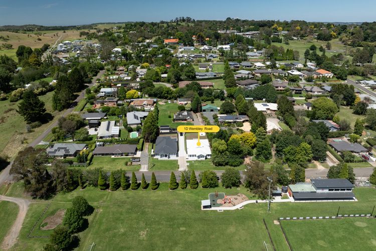 Parkview for 16, Moss Vale, Southern Highlands