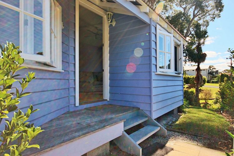 Cottage 1 – Hyams Beach Seaside Cottages