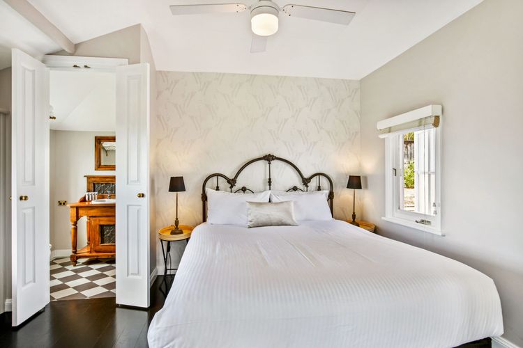 Cottage 1 – Hyams Beach Seaside Cottages