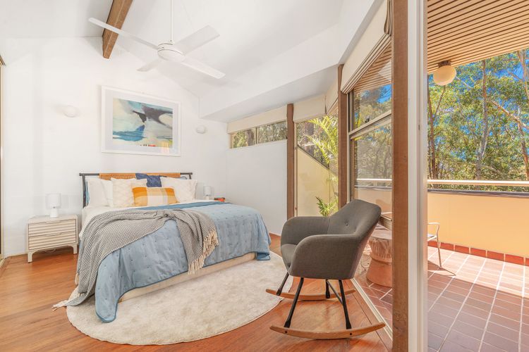 Serenity, Hyams Beach