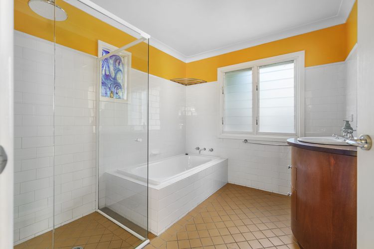 Bayside, Hyams Beach