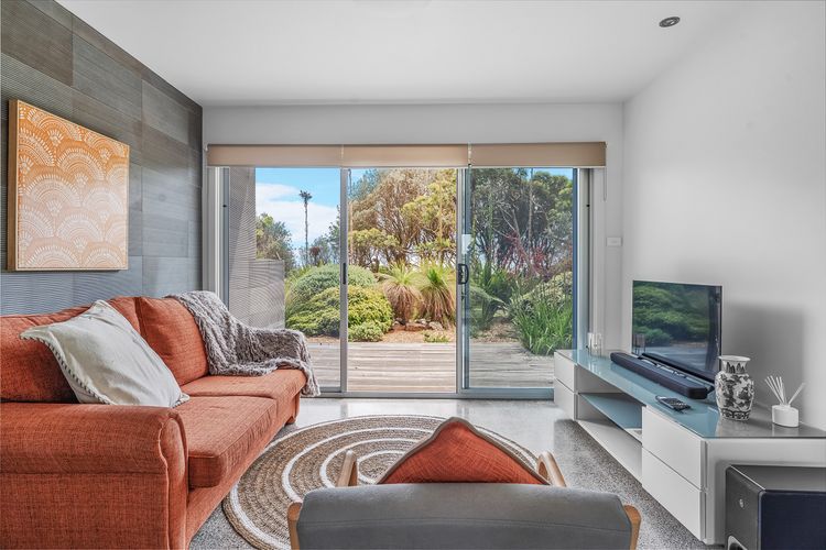 Morze Beachfront, Currarong