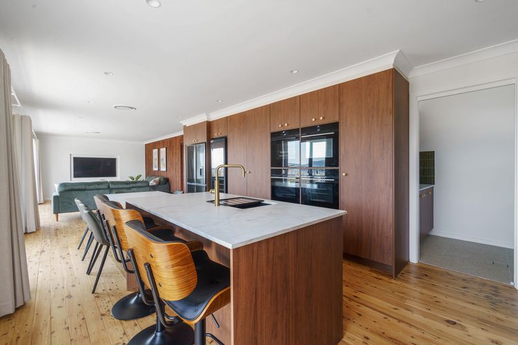 Burri Burri, Gerringong